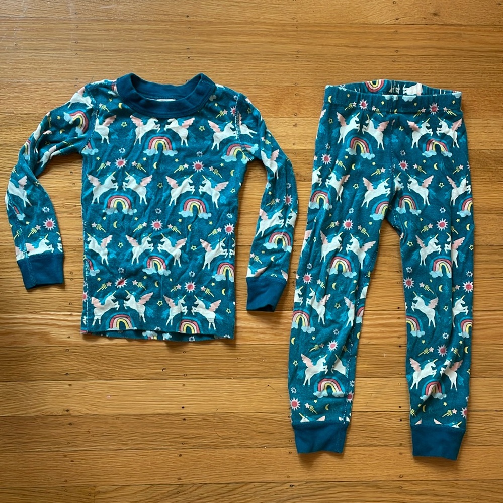 Hanna Andersson unicorn pajamas size 4